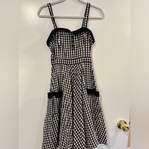 Gingham retro style dress from H&M.